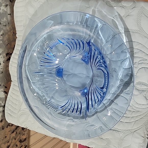 Vintage Paden City "Maya" depression glass blue 3 footed bowl - Picture 2 of 6